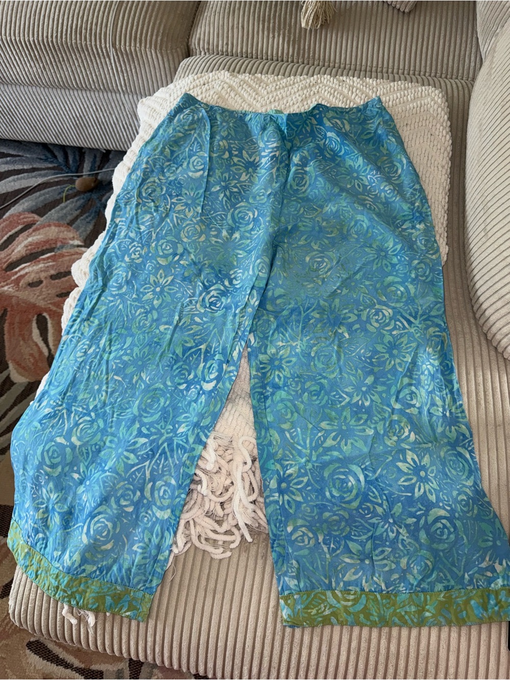 Nomadic Traders Teal Blue Floral Wide-Leg Capris